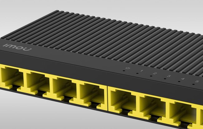 Осемте гигабитови RJ45 порта на суича Imou SG108C
